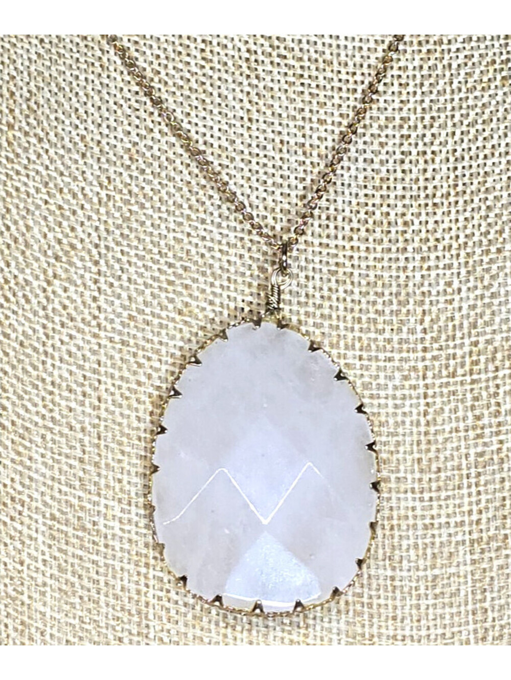 Loft Outlet Long Quartz Crystal Pendant Necklace
